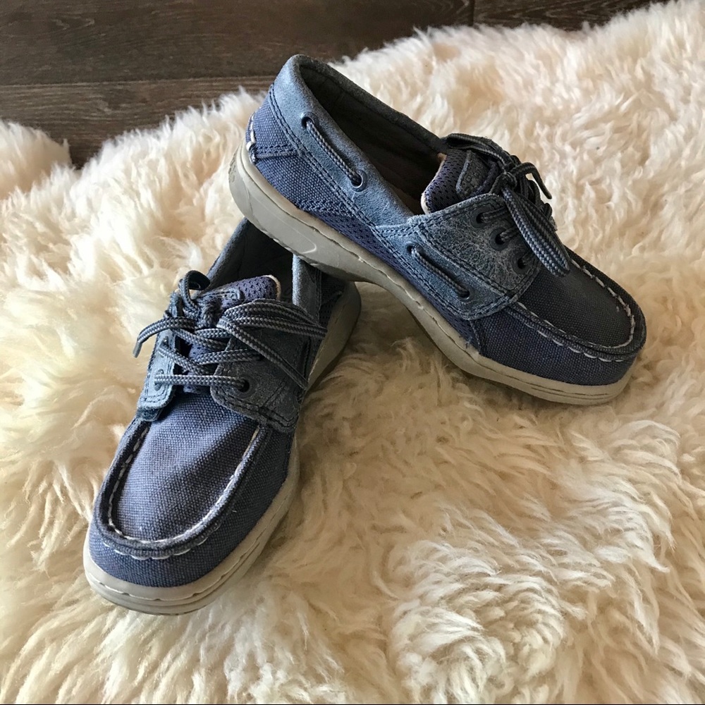 NWOT Sperry Billfish loafers -blue